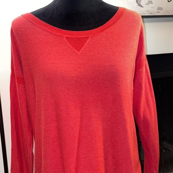 American Eagle Sweater - Picture 4 of 11